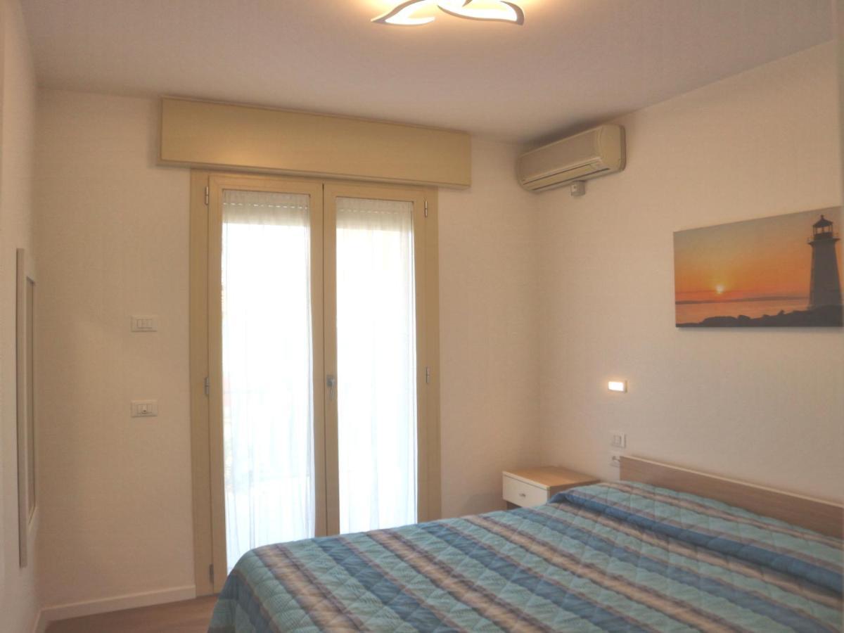 Burello Apartamento Lignano Sabbiadoro Exterior foto